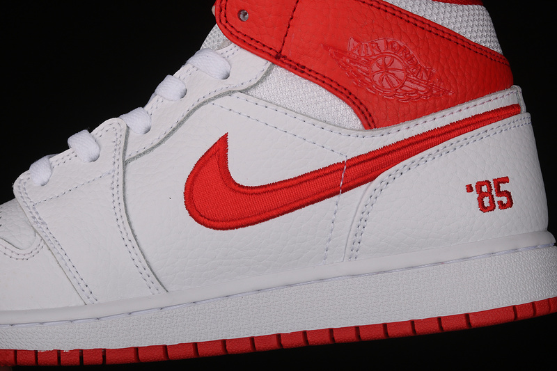 Air Jordan 1 Mid Gs 85 White/Multi-Color/Chile Red 9