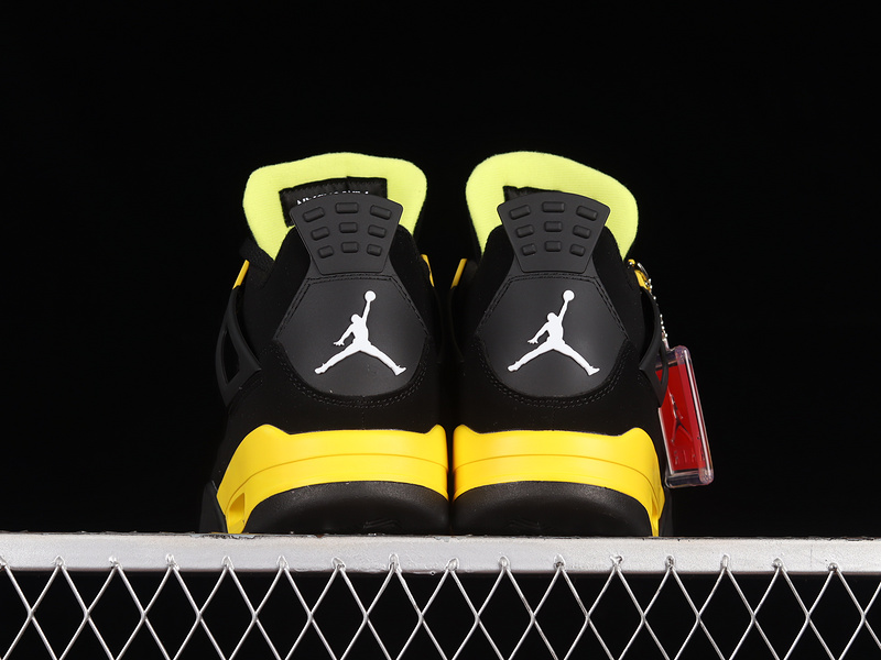 Air Jordan 4 Retro Thunder 2023 Black/Tour Yellow 5