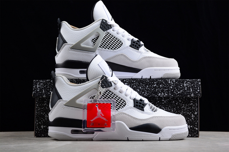 Air Jordan 4 Retro Military Black White/Black/Neutral Grey 21