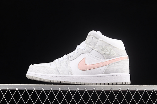 Air Jordan 1 Mid Se Light Iron Ore/Atmosphere/White 31