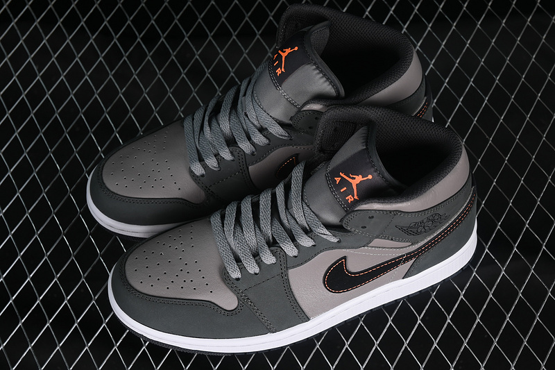 Air Jordan 1 Mid Se Night Stadium/Black/Flat Pewter/Total Orange/Neutral Grey 29