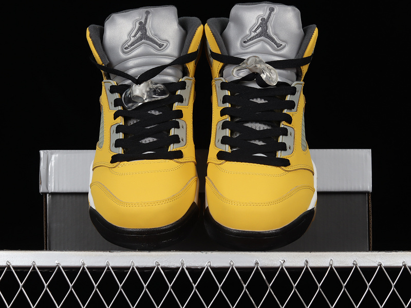 Air Jordan 5 Tokyo 23 Varsity Maize/Anthracite-Wolf Grey-Black 17