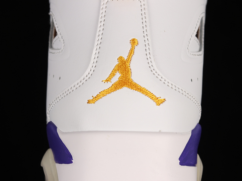 Jordan Flight Club 91 Lakers White/Court Purple/University Gold 29