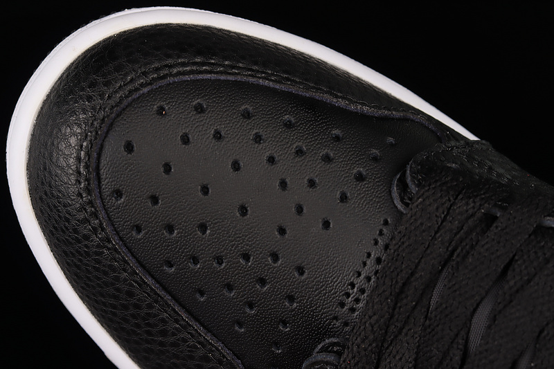 Air Jordan 1 Zoom Cmft Breakfast Club Black/Black/White 31