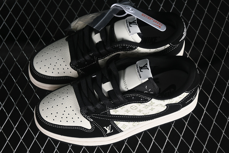 Travis Scott Fragment Design Air Jordan 1 Low Og Sp Black/Grey/White 9