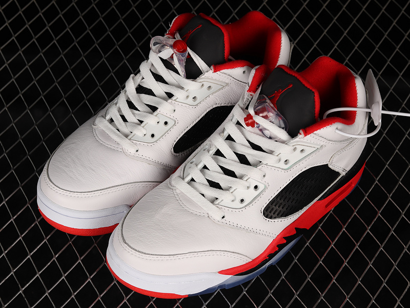 Air Jordan 5 Retro Low Gs Fire Red 2016 White/Fire Red/Black 29