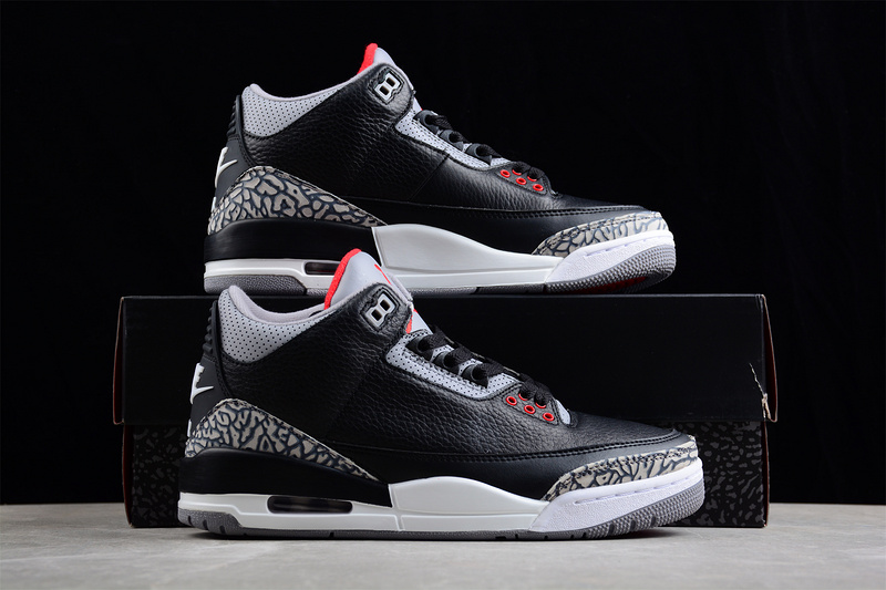 Air Jordan 3 Retro Og 2018 Black/Cement Grey-White-Fire Red 15