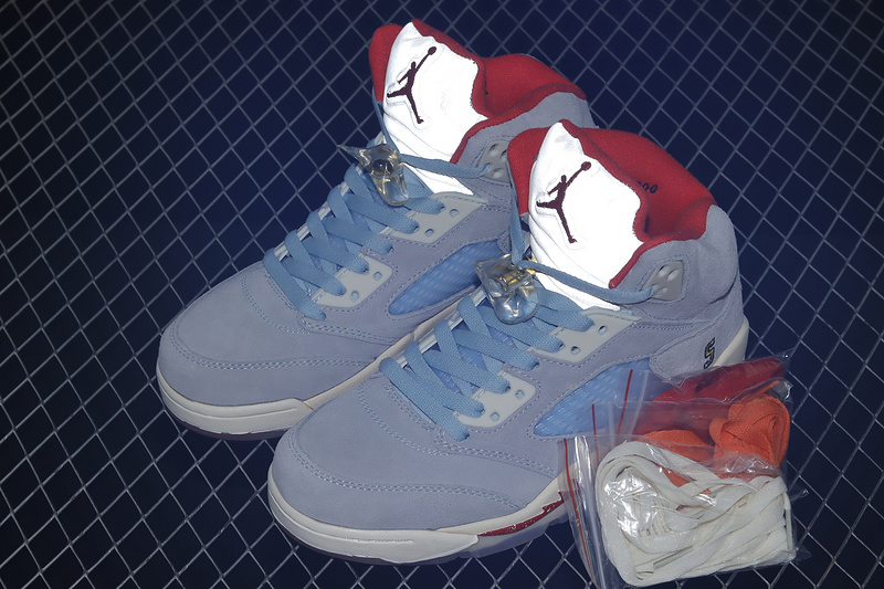 Trophy Room X Air Jordan 5 Retro Ice Blue/Sail-Metallic Gold-University Red 15