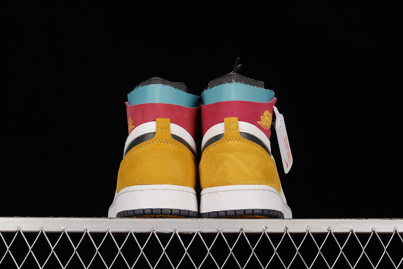 Air Jordan 1 High Zoom Comfort Multi-Color/White 23