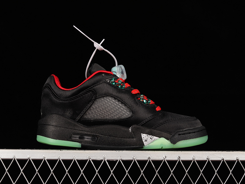 Clot X Air Jordan 5 Retro Low Jade Black/Classic Jade/Fire Red/Metallic Silver 15