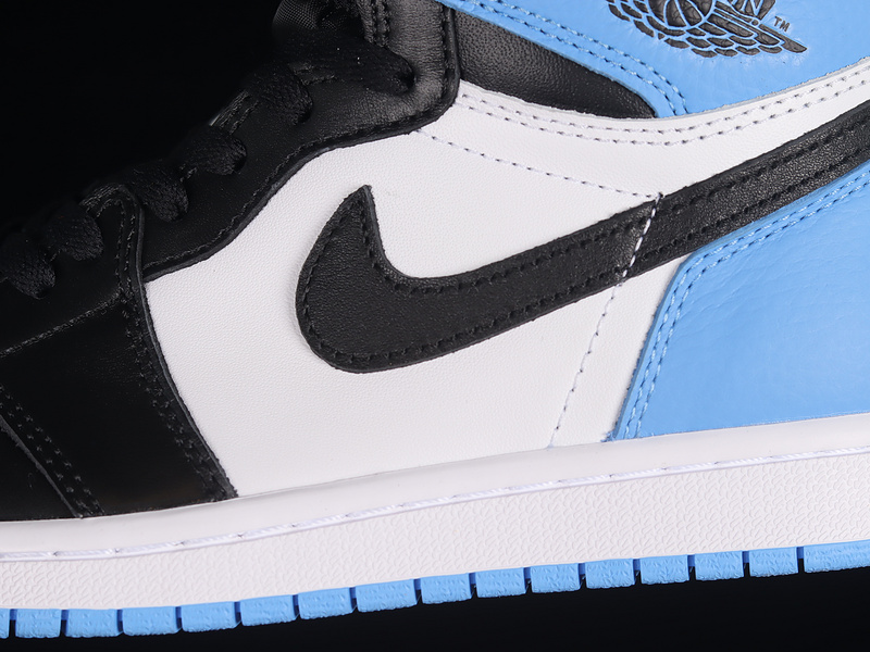 Air Jordan 1 Retro High Og Unc Toe Blue/Black/White 3