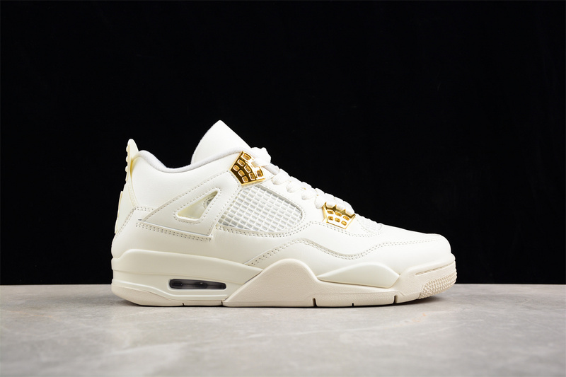 Wmns Air Jordan 4 Retro Sail/Metallic Gold/Black 29