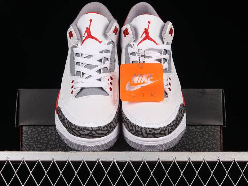 Air Jordan 3 Retro 2022 White/Fire Red/Cement Grey/Black 27