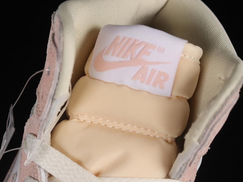 Wmns Air Jordan 1 Retro High Og Washed Pink Atmosphere/White/Muslin/Sail 27