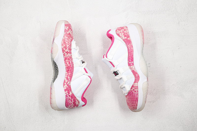 Air Jordan 11 Retro Low Pink Snakeskin White/Watermelon/Black 11