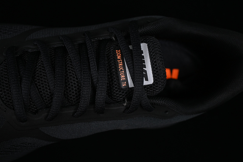 Zoom Winflo 7X Black/Grey/Orange 9