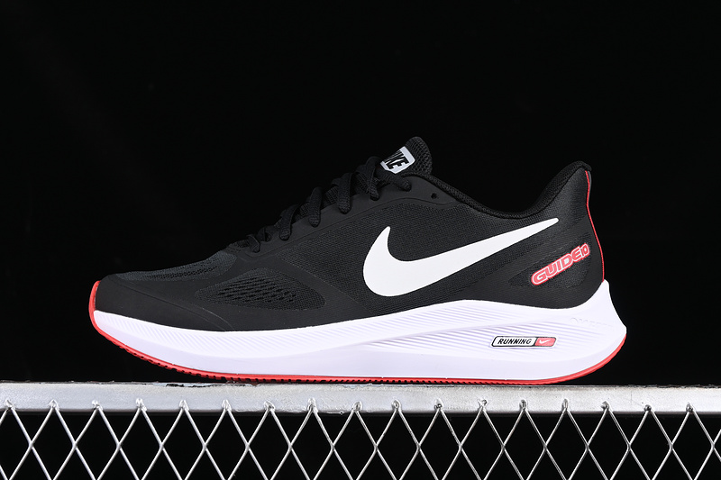 Zoom Winflo 7X White/Black/Red 7