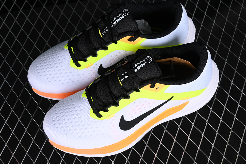 Zoom Winflo 10 White/Black/Yellow/Orange 9