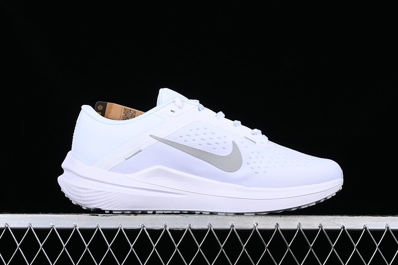 Zoom Winflo 10 White/Grey 5