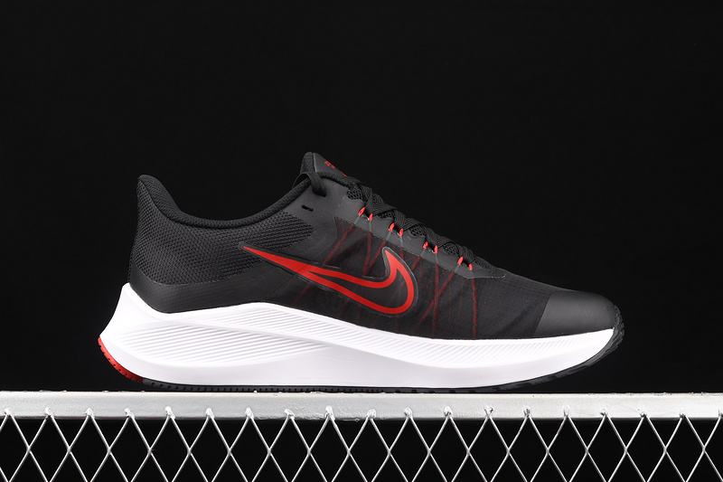 Air Zoom Winflo 8 Black/White/Red 5