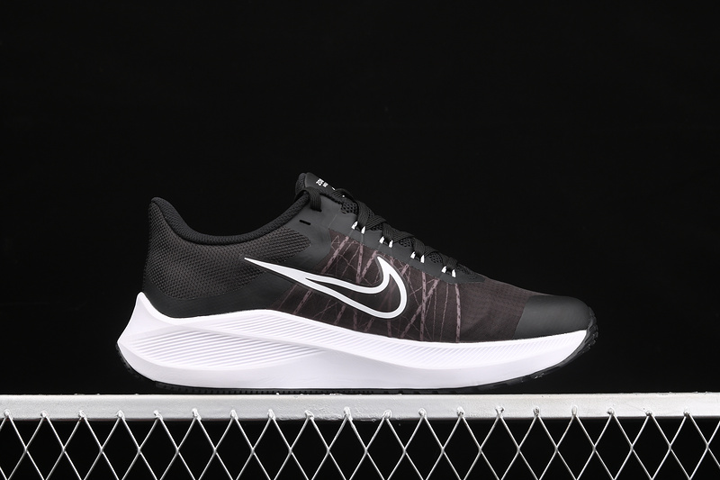 Zoom Winflo 8 Black/Dark Smoke Grey/White 3