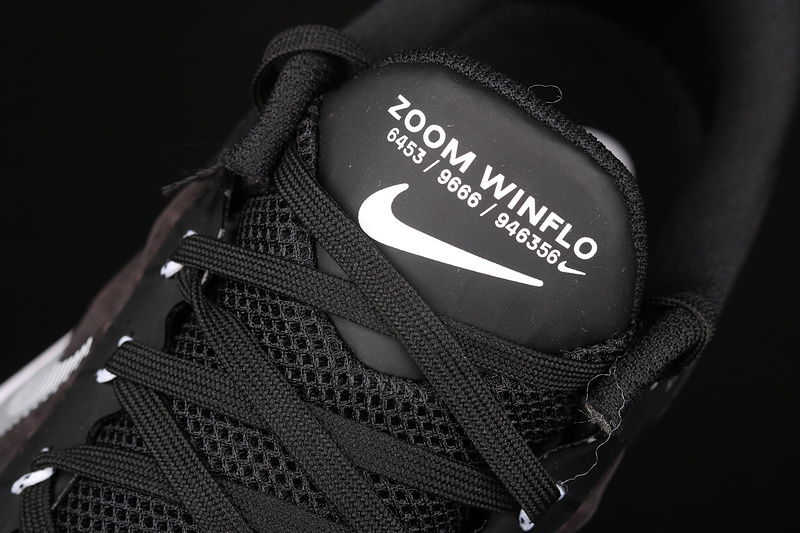 Zoom Winflo 8 Black/Dark Smoke Grey/White 35