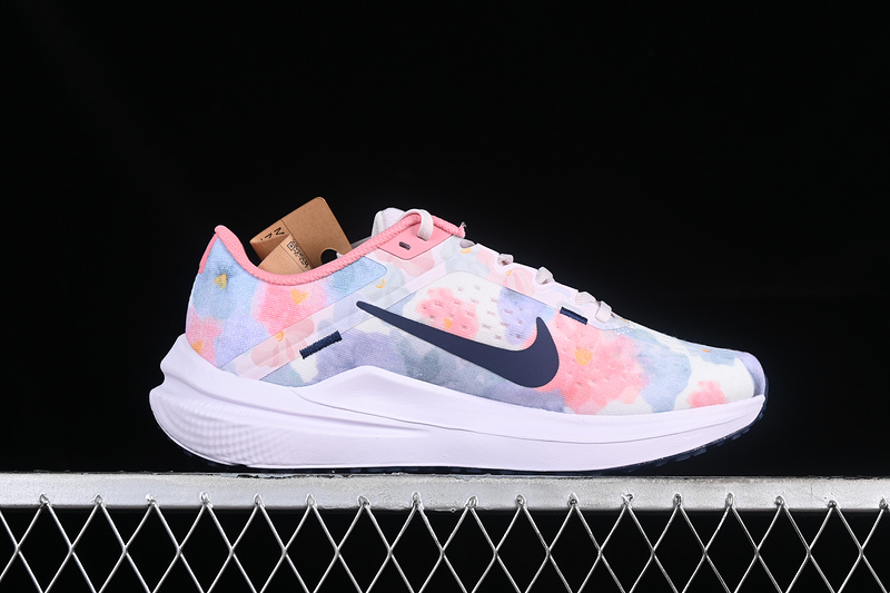 Zoom Winflo 10 Pearl Pink/Coral Chalk/White/Midnight Navy 19