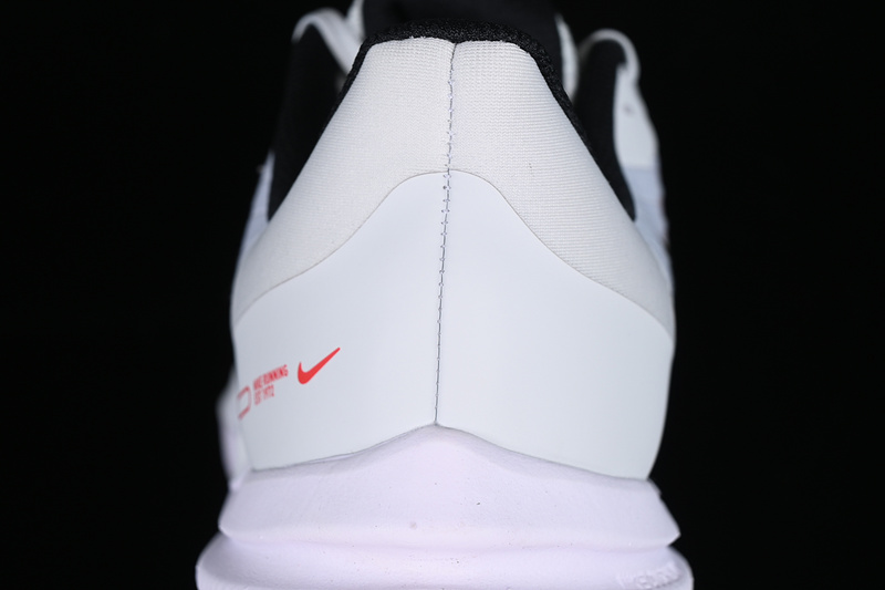 Zoom Winflo 9 White/Black/Grey/Pink 5