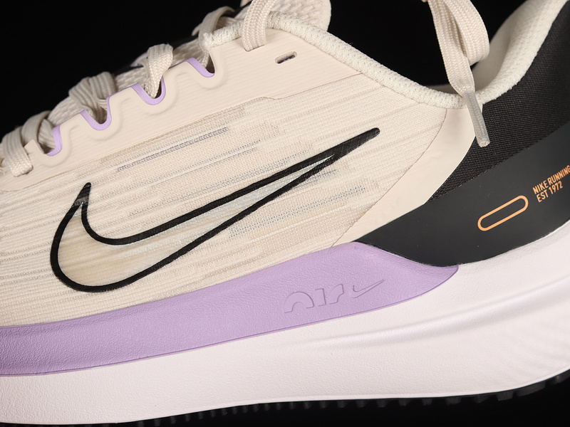 Air Zoom Winflo 9 Off White/Black/Purple 9