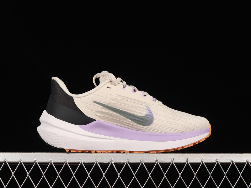 Air Zoom Winflo 9 Off White/Black/Purple 15