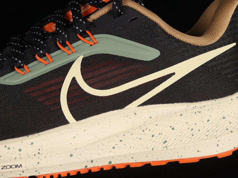 Air Zoom Pegasus 39 Black/Coconut Milk/Safety Orange/Alabaster 15