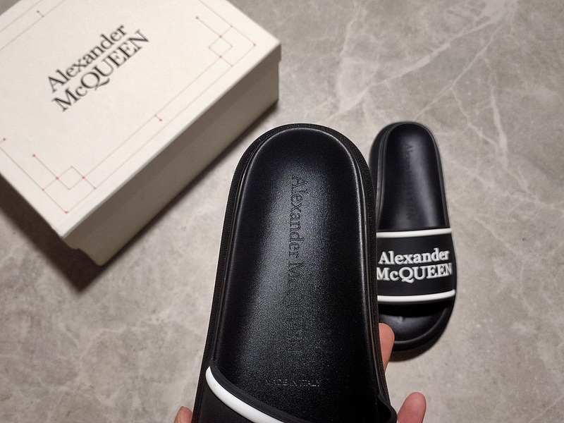 Alexander Mcqueen Hybrid Signature Slides Black/Black/White 7