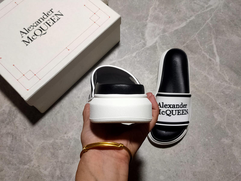 Alexander Mcqueen Hybrid Signature Slides White/Black/White 3