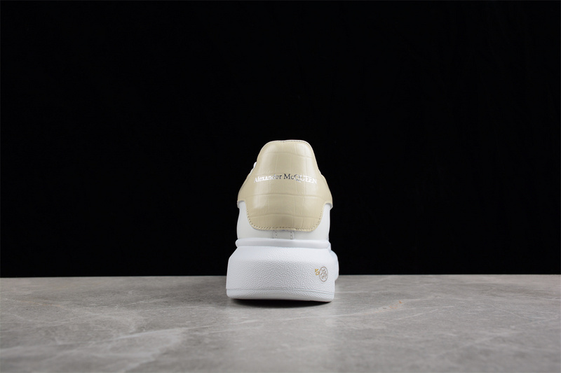 Alexander Mcqueen Sneakers White/White/Beige 21