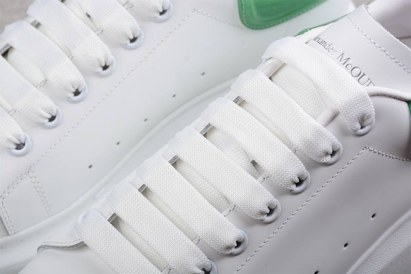 Alexander Mcqueen Sneakers White/White/Green 31