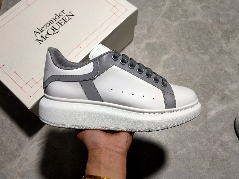 Alexander Mcqueen Sole Leather Sneakers White/White/Grey 7