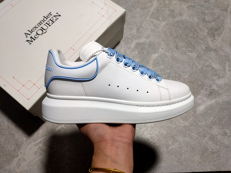 Alexander Mcqueen Sole Leather Sneakers White/White/Light Blue 17