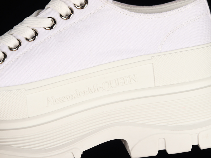 Alexander Mcqueen Low-Top Canvas Shoes White/White/White 11