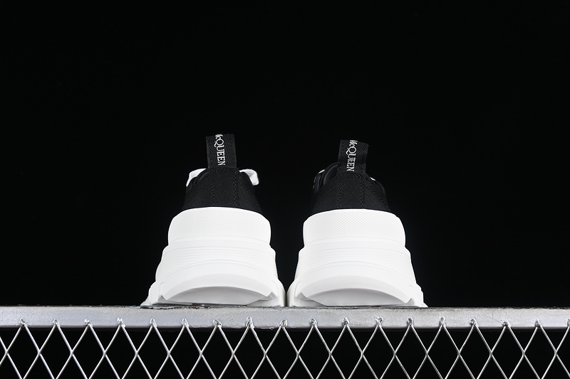 Alexandermcqueen Black/White 9