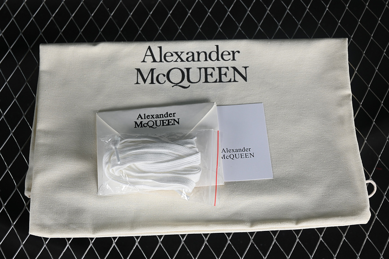 Alexandermcqueen Black/White 31