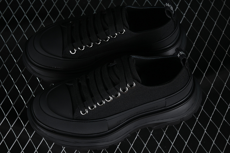 Alexandermcqueen Black 23