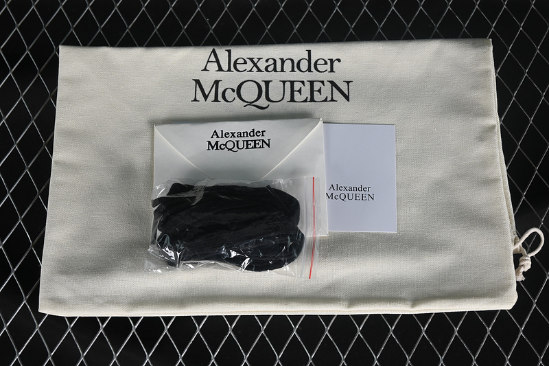 Alexandermcqueen Black 27