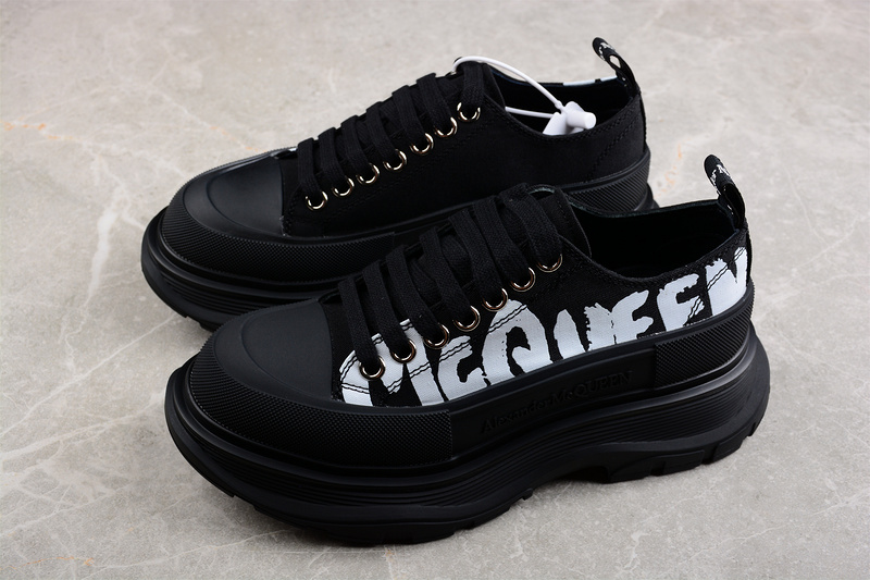 Alexander Mcqueen Sneakers Black/Black/White 9