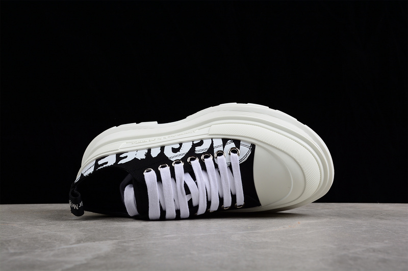 Alexander Mcqueen Sneakers White/White/Black 15