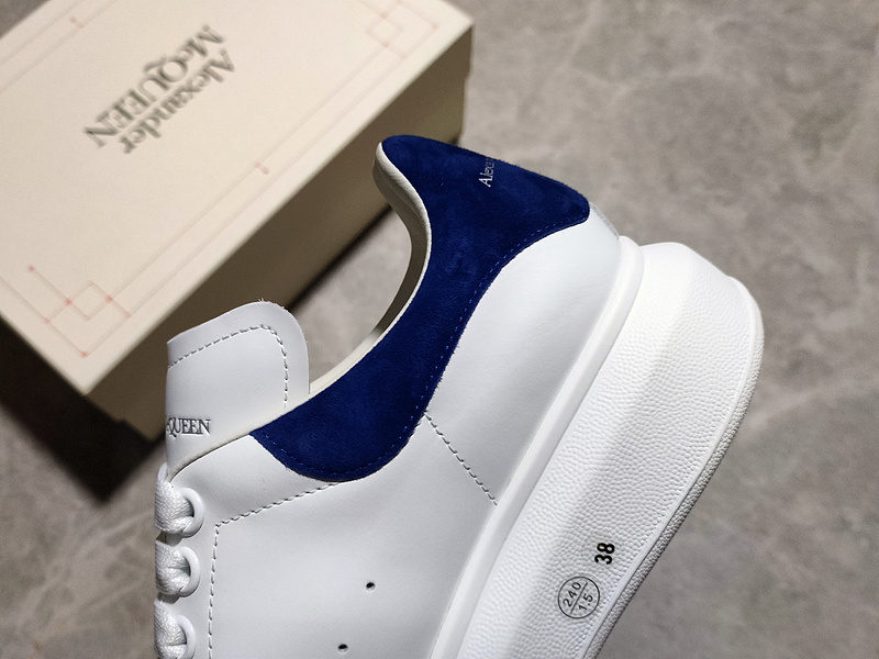 Alexander Mcqueen Sneakers White/White/Navy Blue 7