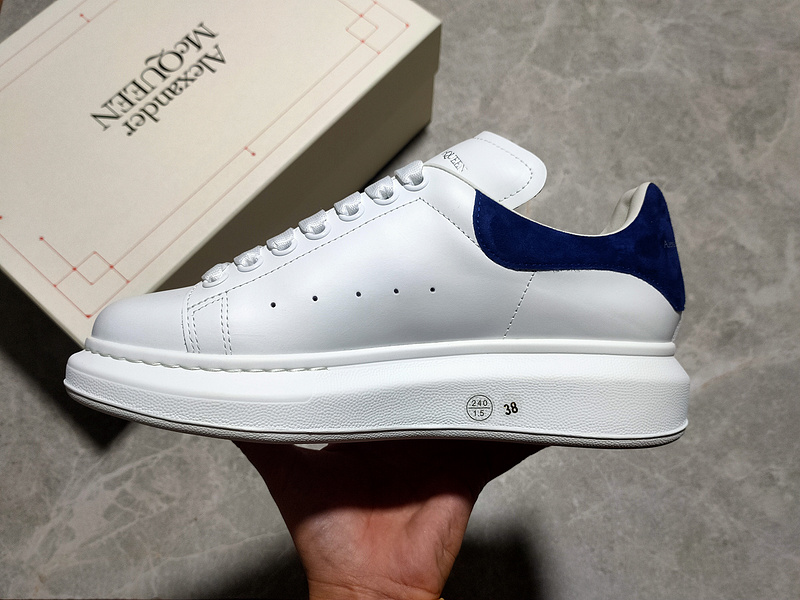 Alexander Mcqueen Sneakers White/White/Navy Blue 13