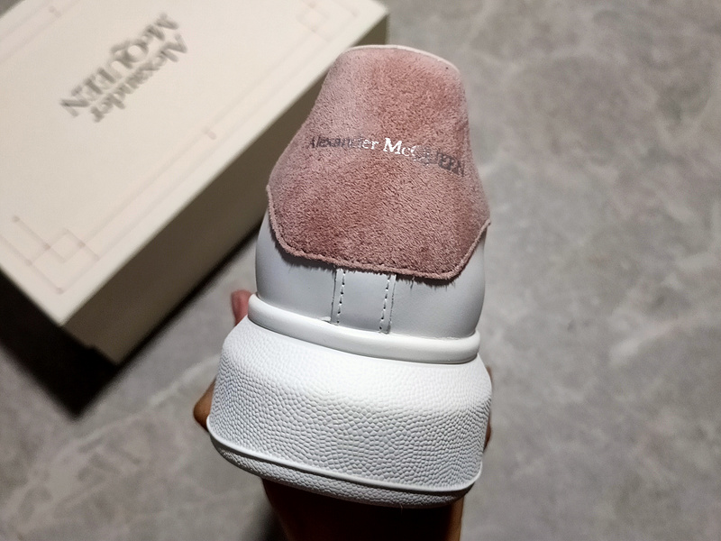 Alexander Mcqueen Sneakers White/White/Nude Pink 9