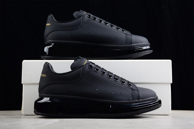 Alexander Mcqueen Air Cushion Sneakers Black/Black/Black 31