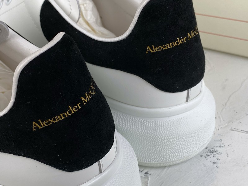 Alexander Mcqueen White/White/Black 5