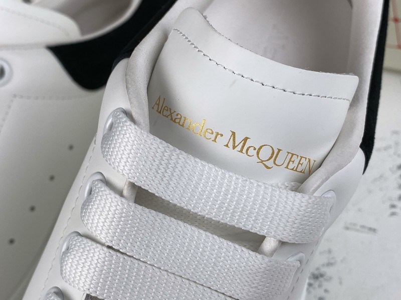 Alexander Mcqueen White/White/Black 13